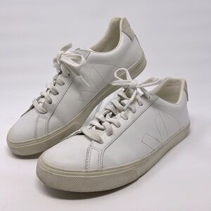 Vera Esplar Sneakers - Size US 7, Eur 38